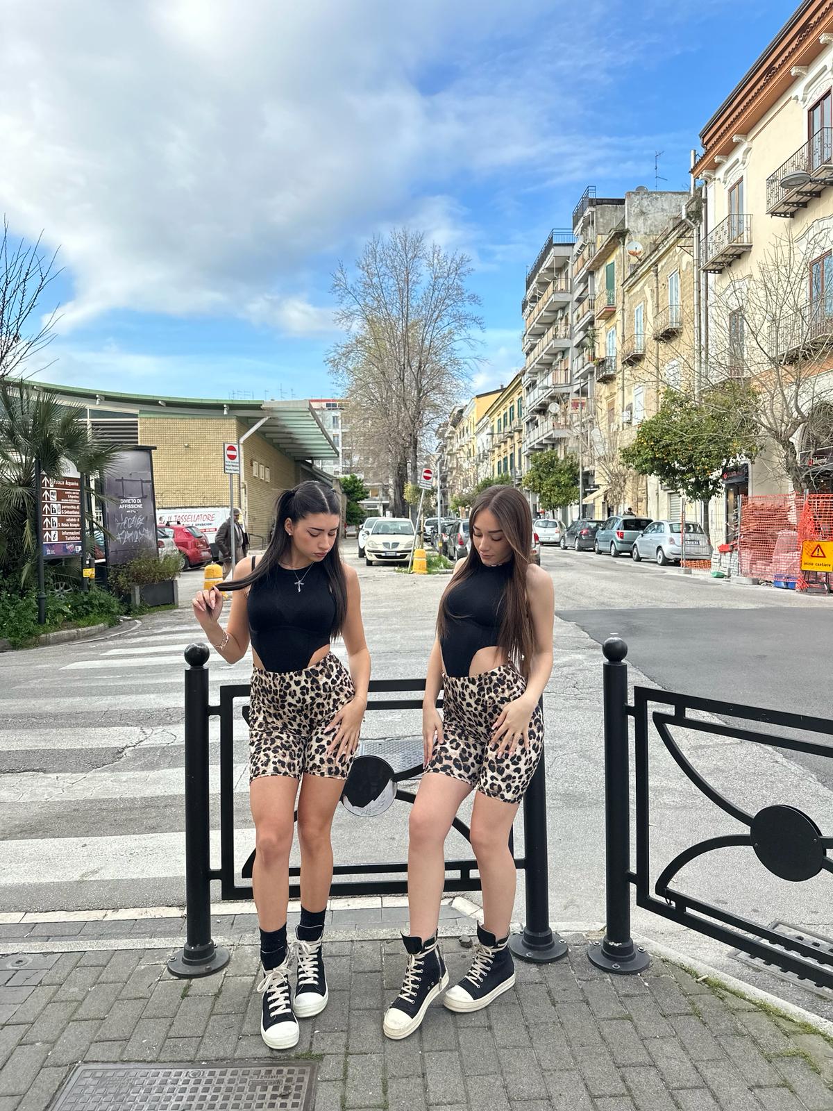 Short leopardato due versioni