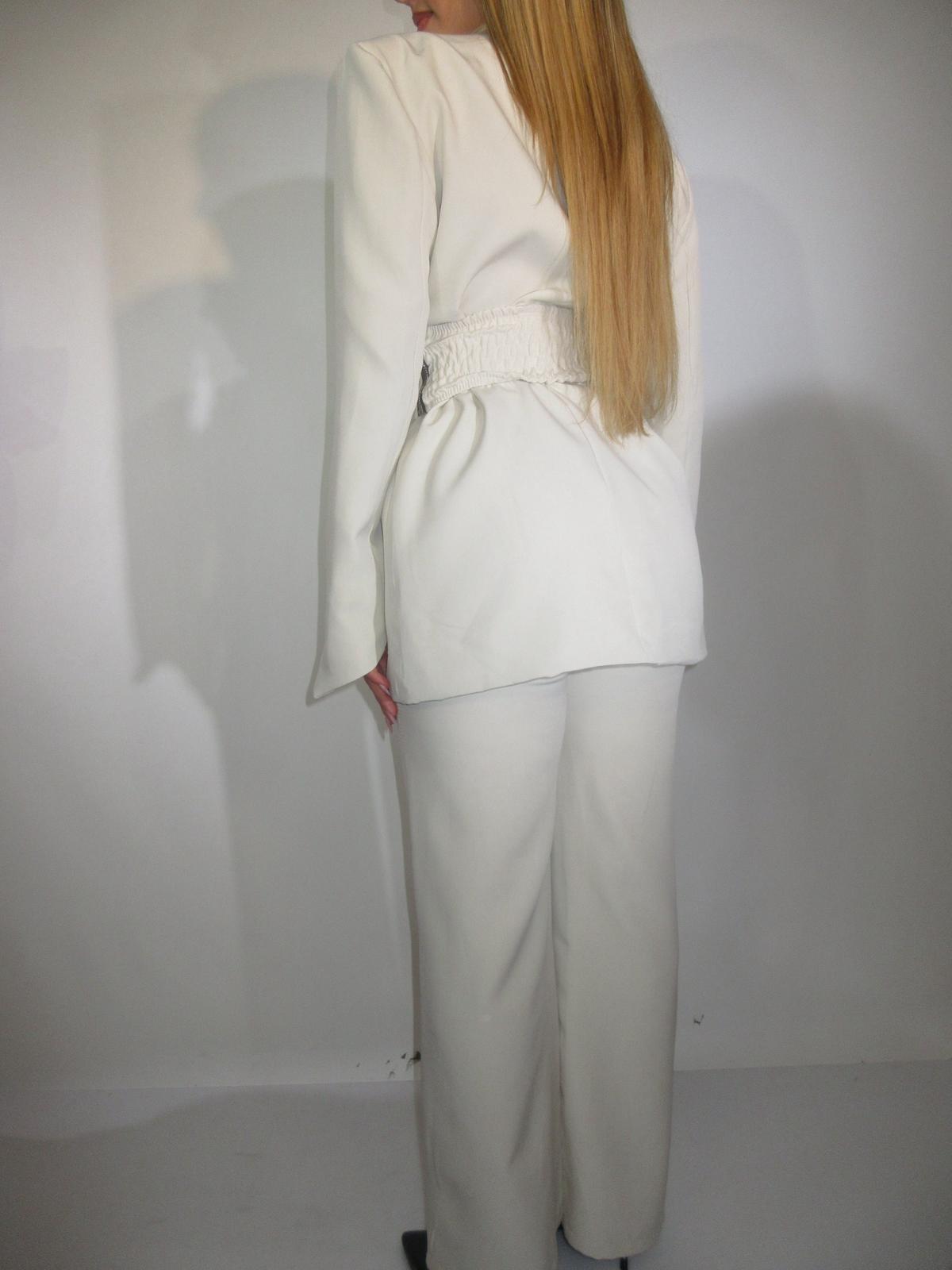 Tailleur beige 3 pezzi