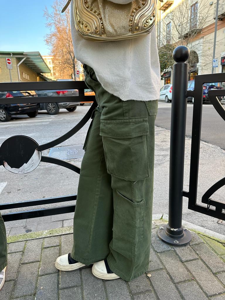 Cargo verde militare