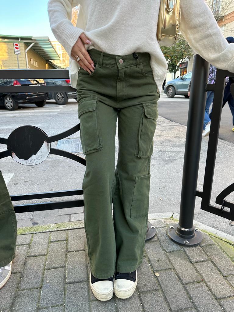 Cargo verde militare