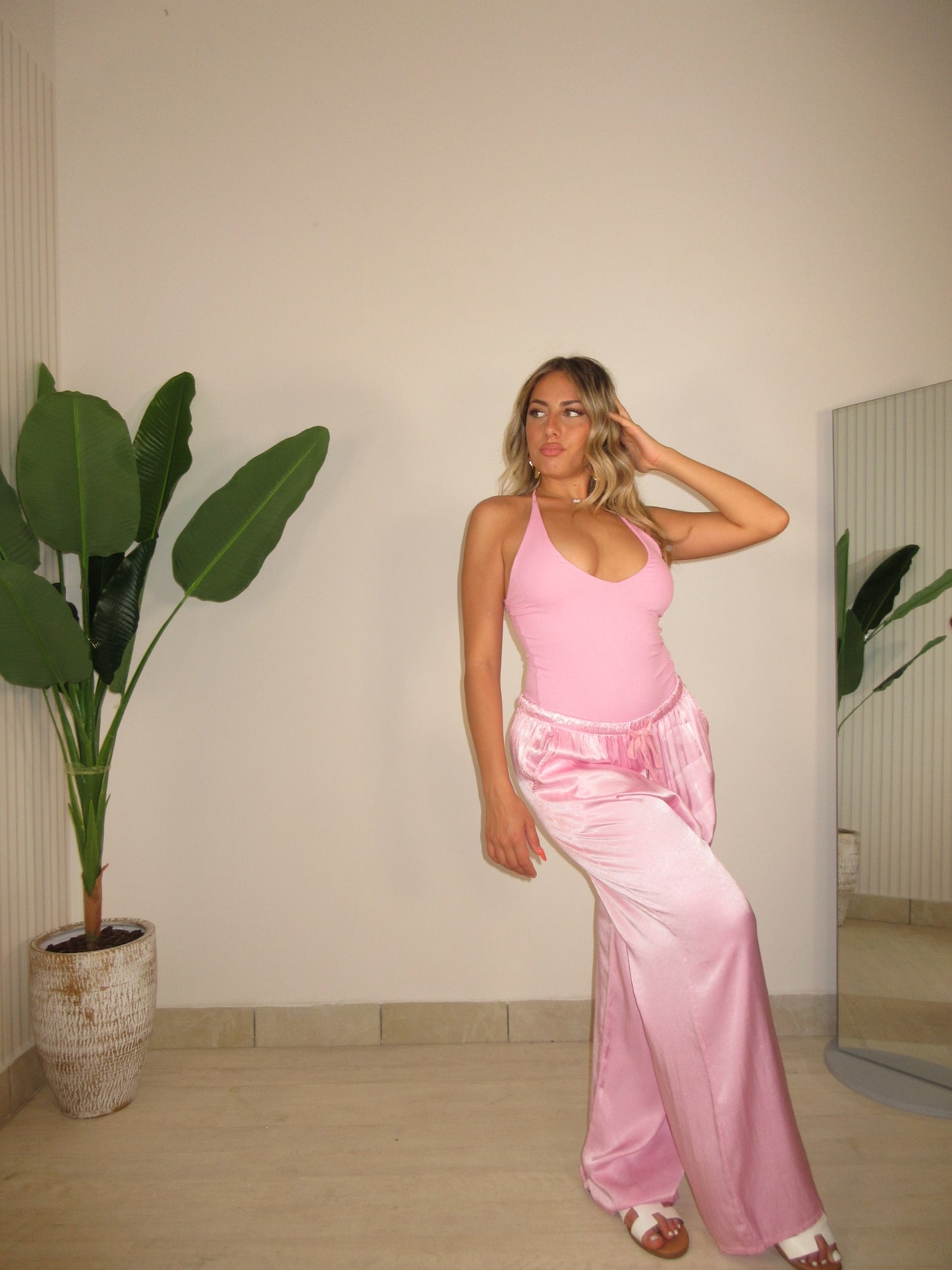 Pantatuta Satin