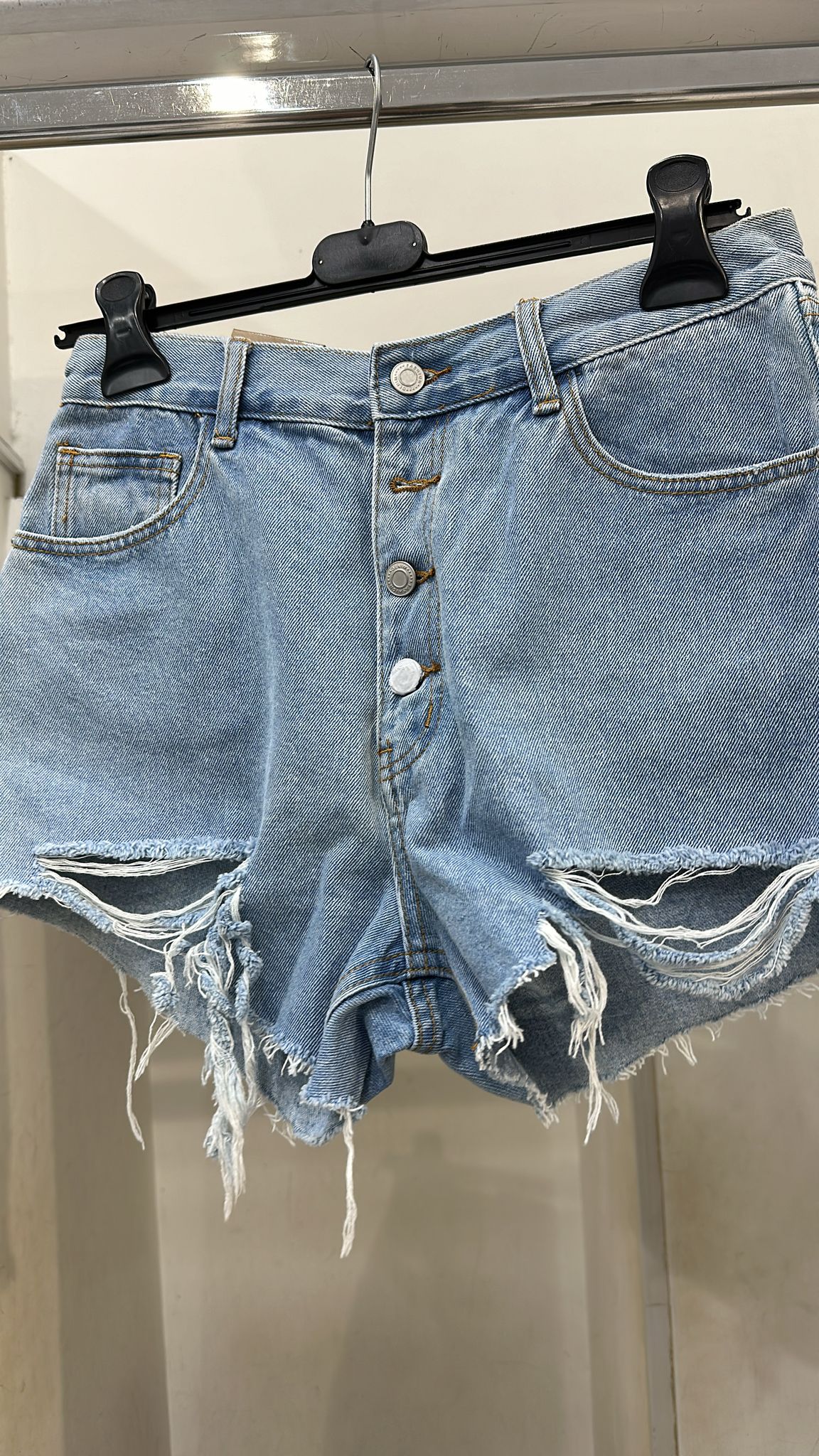 Short denim taglia L
