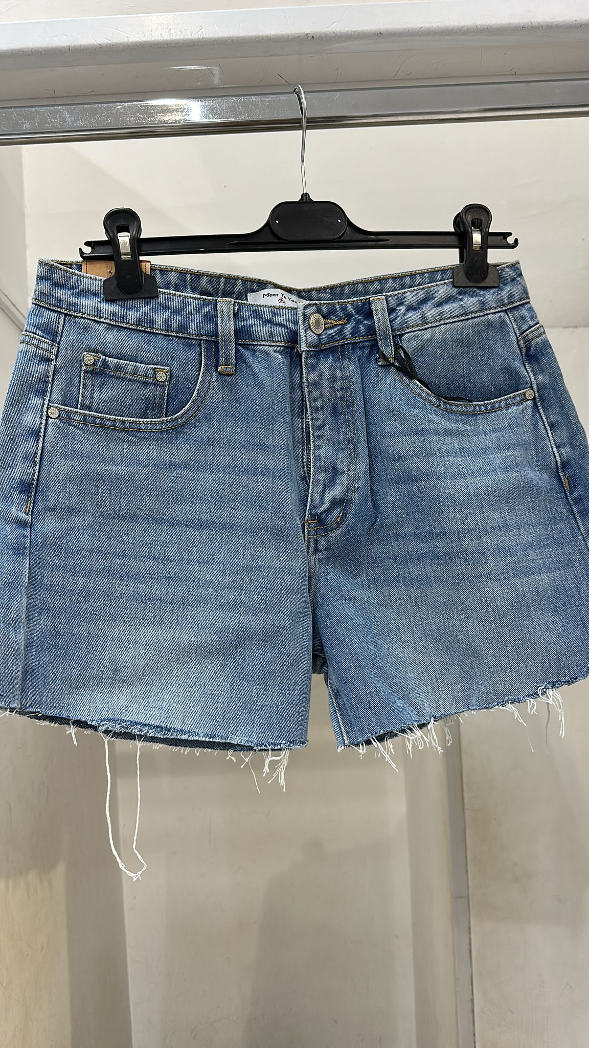 Short denim taglia L